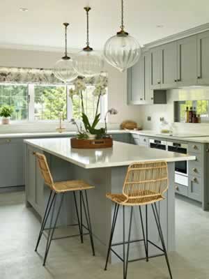 garage conversion into kitchen