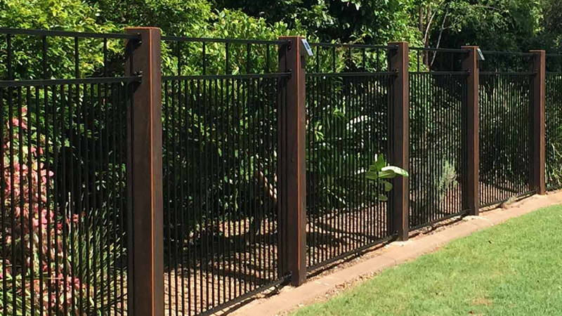 medium metal fence 1