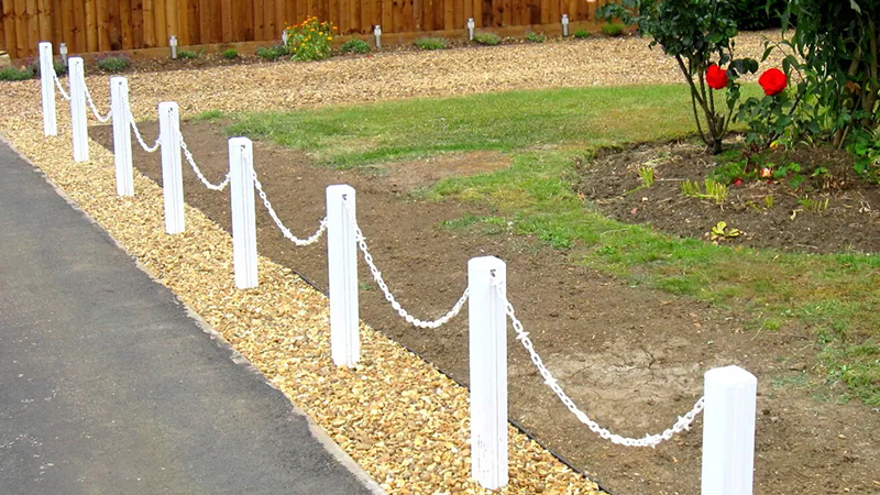 small metal fence 2