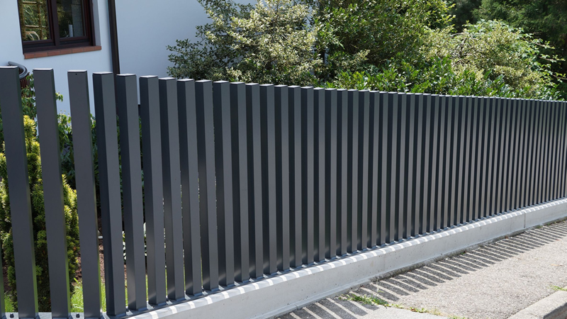 small metal fence 4